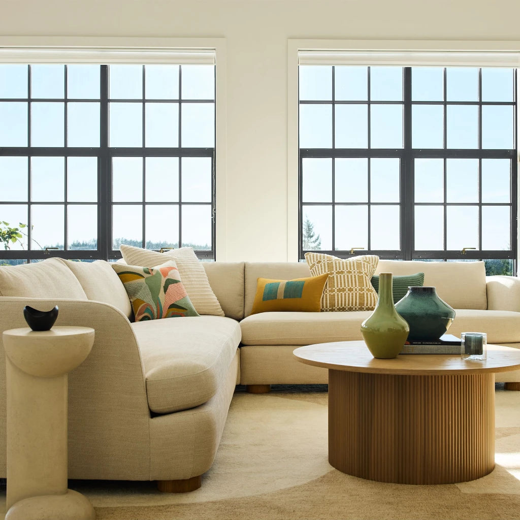 ORIAN – Oak Brown Round Coffee Table with Textured Reed-Style Base | P199