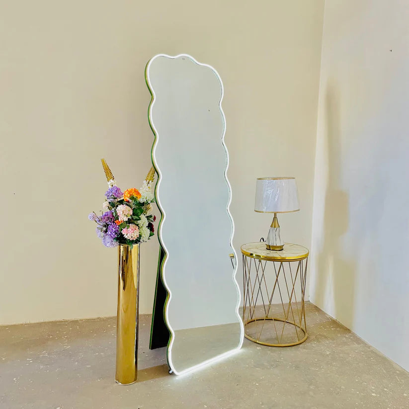 LED Bubble Mirror | P094